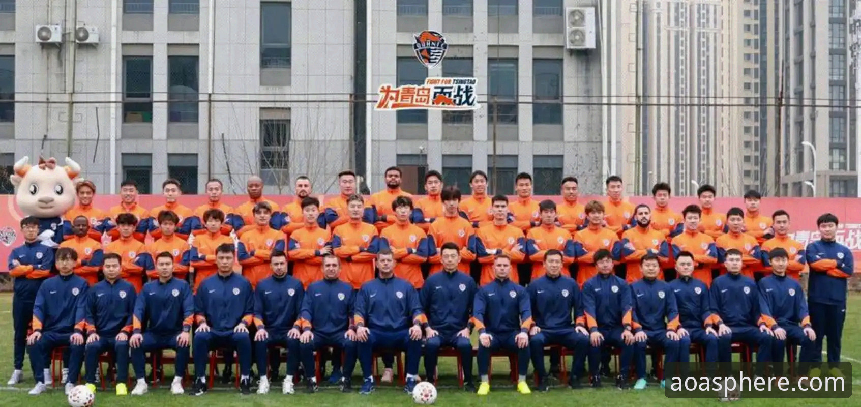 揭秘青岛海牛13年复仇背后：从7连败到3-1逆转海港的策略真相